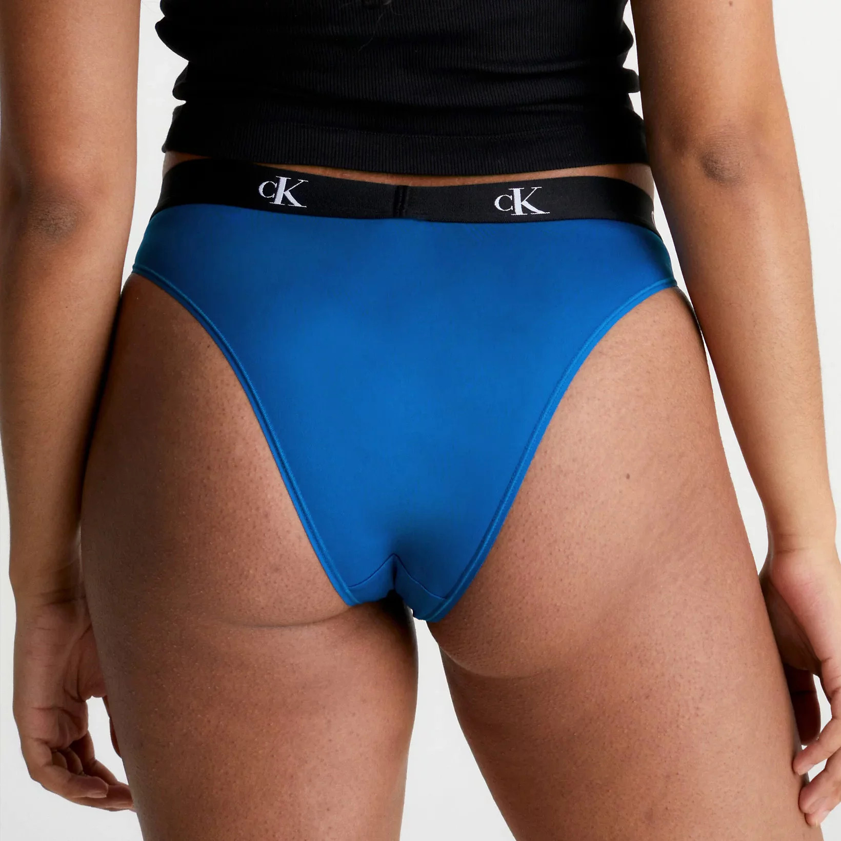 Dámské brazilky Micro 1996 2Pack QD5037E-C0Z - Calvin Klein S (obrázek 3)