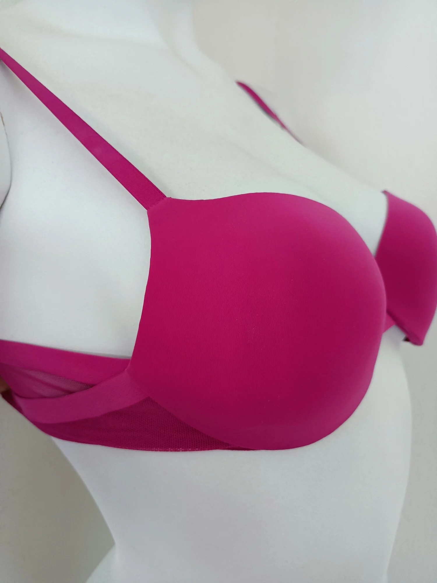 Dámská vyztužená podprsenka Demi Lightly Lined QF1739E - Calvin Klein 75A (obrázek 3)