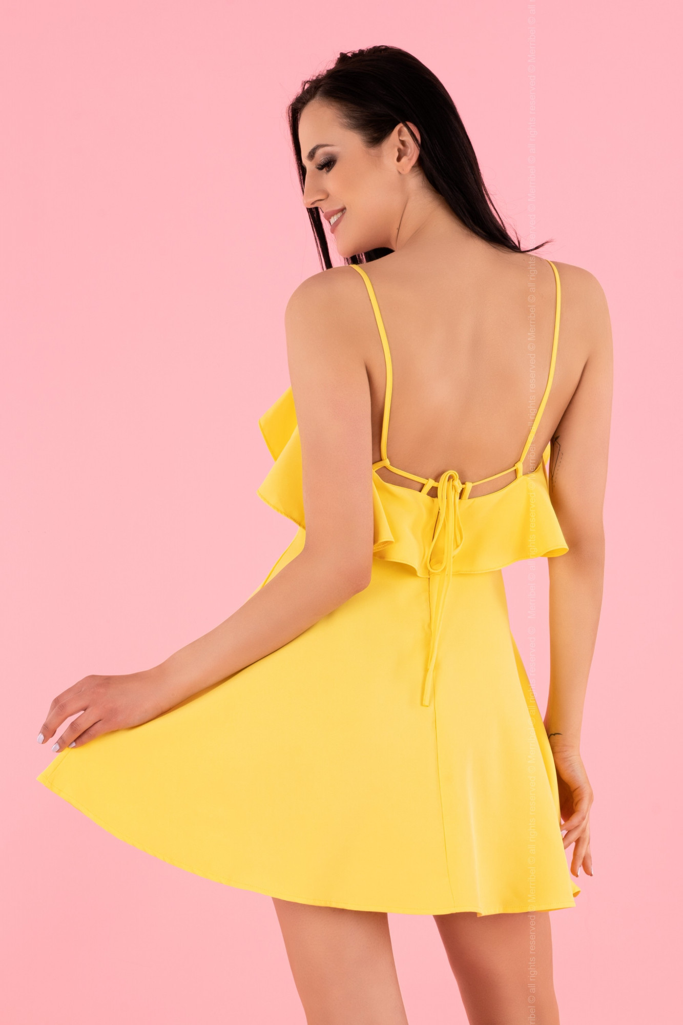 Dámské šaty model 8985055 lemon L - Merribel