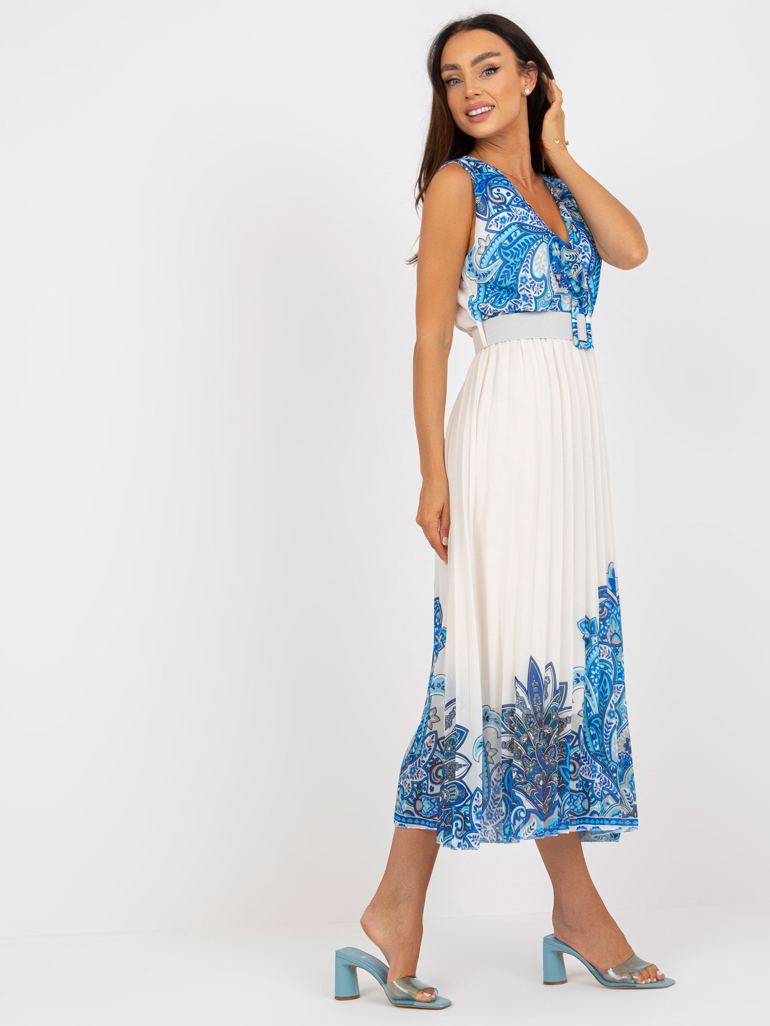Dámské šaty DHJ SK 13128 bílé a modré - FPrice Velikost: UNI