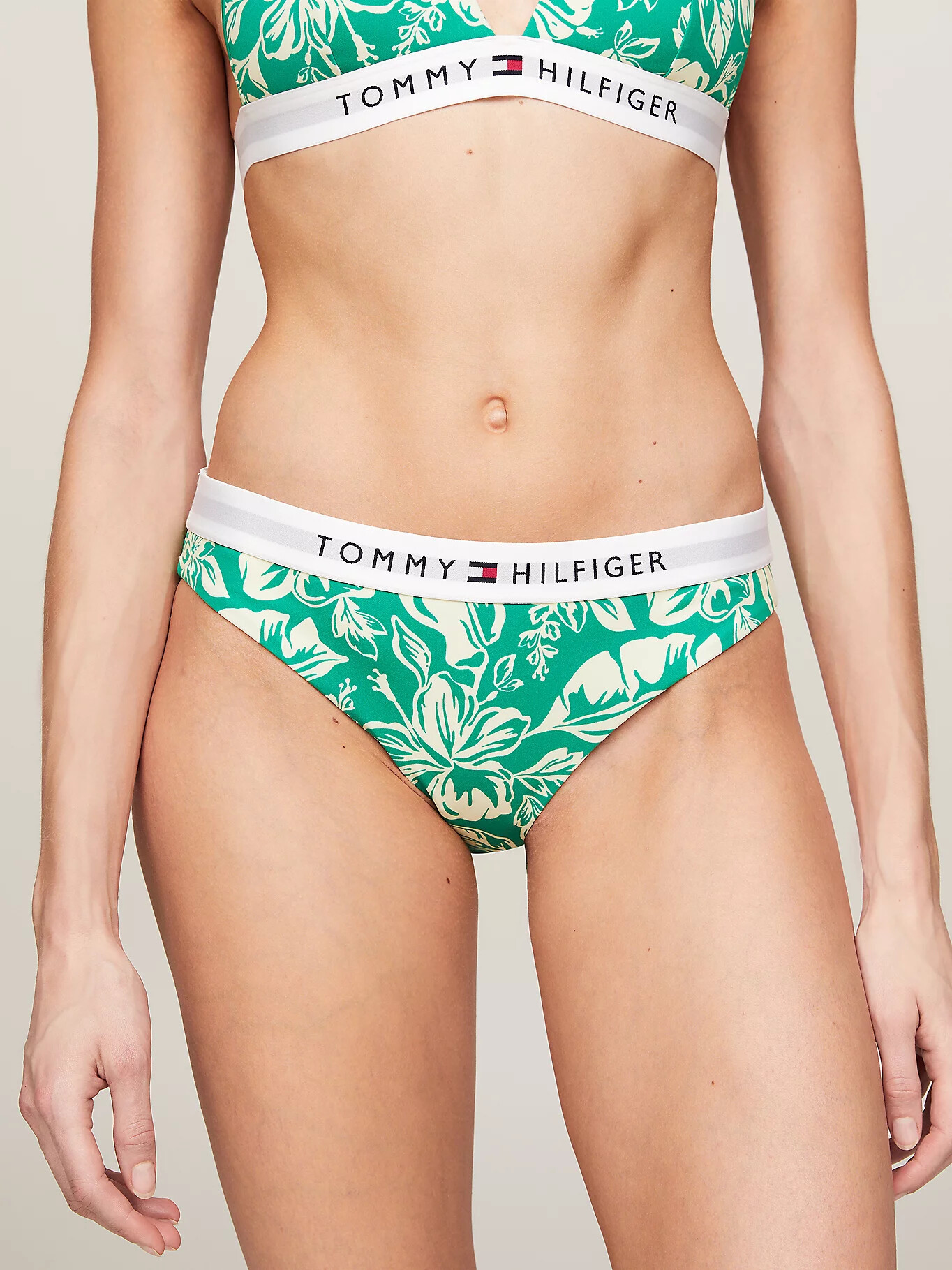 Dámské plavkové kalhotky UW0UW05366 0IE zelené se vzorem - Tommy Hilfiger L