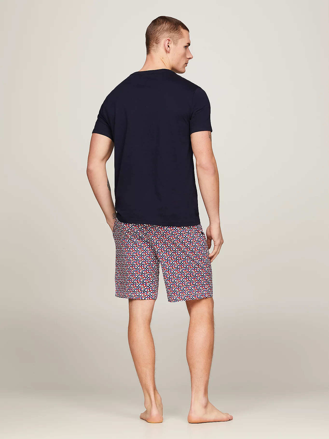 Pánské pyžamo UM0UM02319 0ST černé se vzorem - Tommy Hilfiger XL