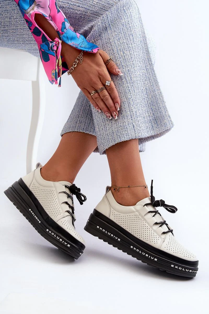 Poltopánky LR769A black-vanilla - Krok vo veľkom štýle 36