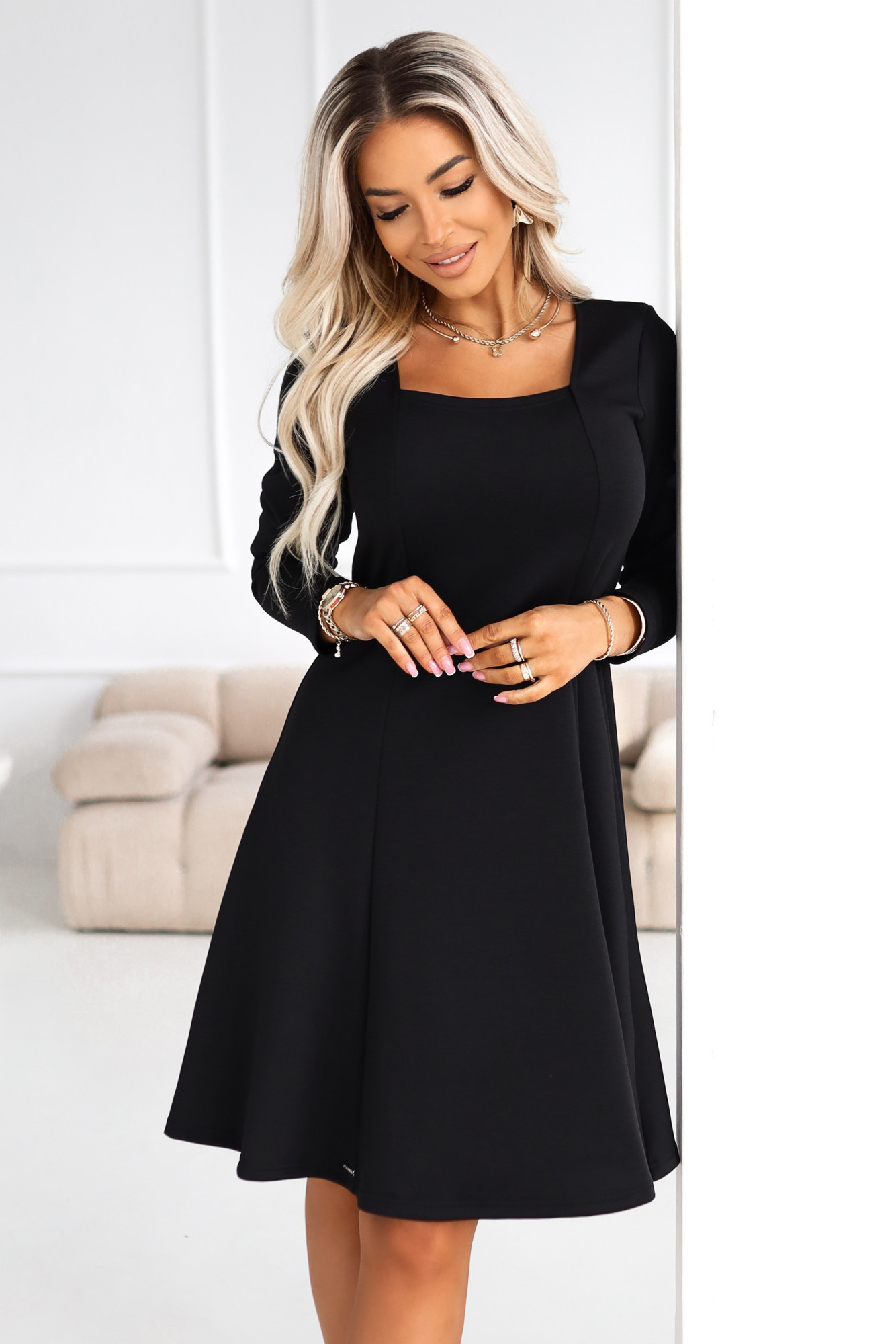 Levně Dámské šaty 574-3 IVANA černé - Numoco XL