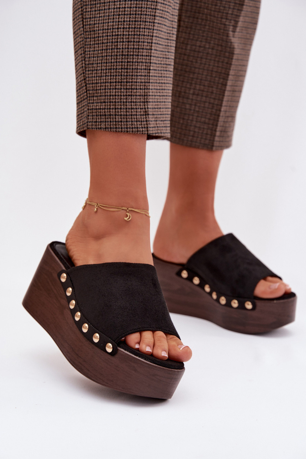 Topánky na platforme DM487 čierno-zlaté – Step in style 38
