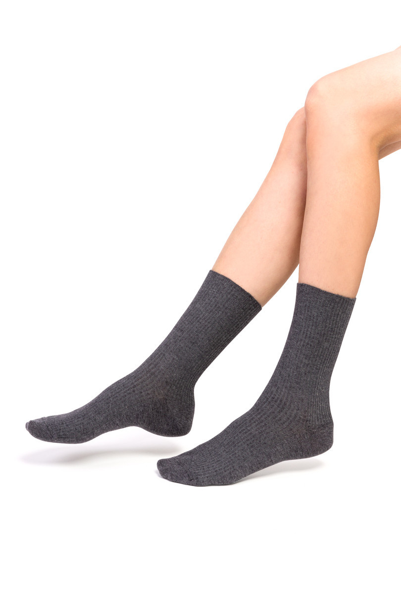Dámské netlačící ponožky 062 Barva: šedá-grafitová, Velikost: XL