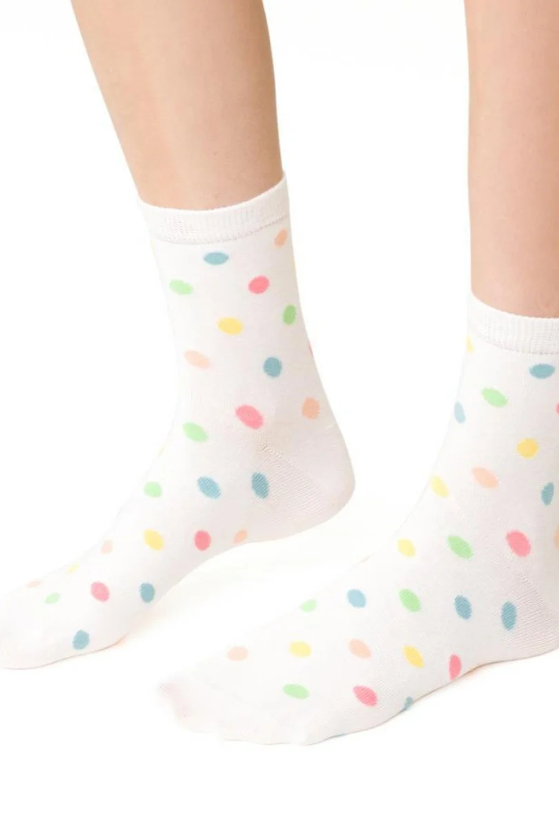 Dámske vzorované ponožky 099 ecru 38-40