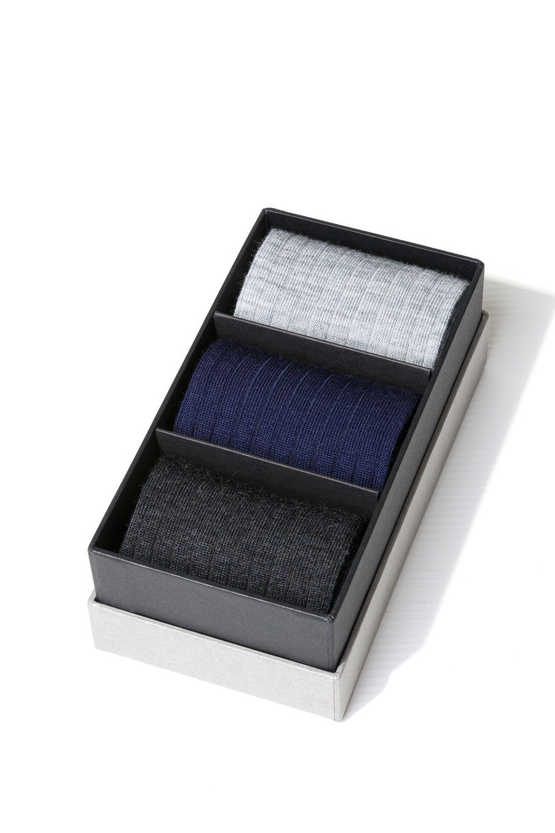 Krabice 3 páry - pánske vlnené ponožky 175 MIX2 41-43