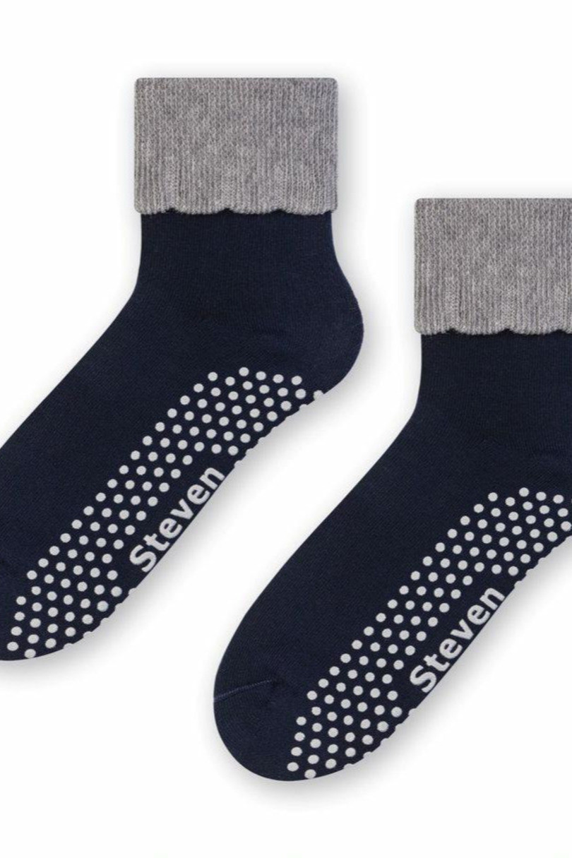 Dámske ponožky s protišmykovou úpravou ABS 126 tmavě modrá 35-37