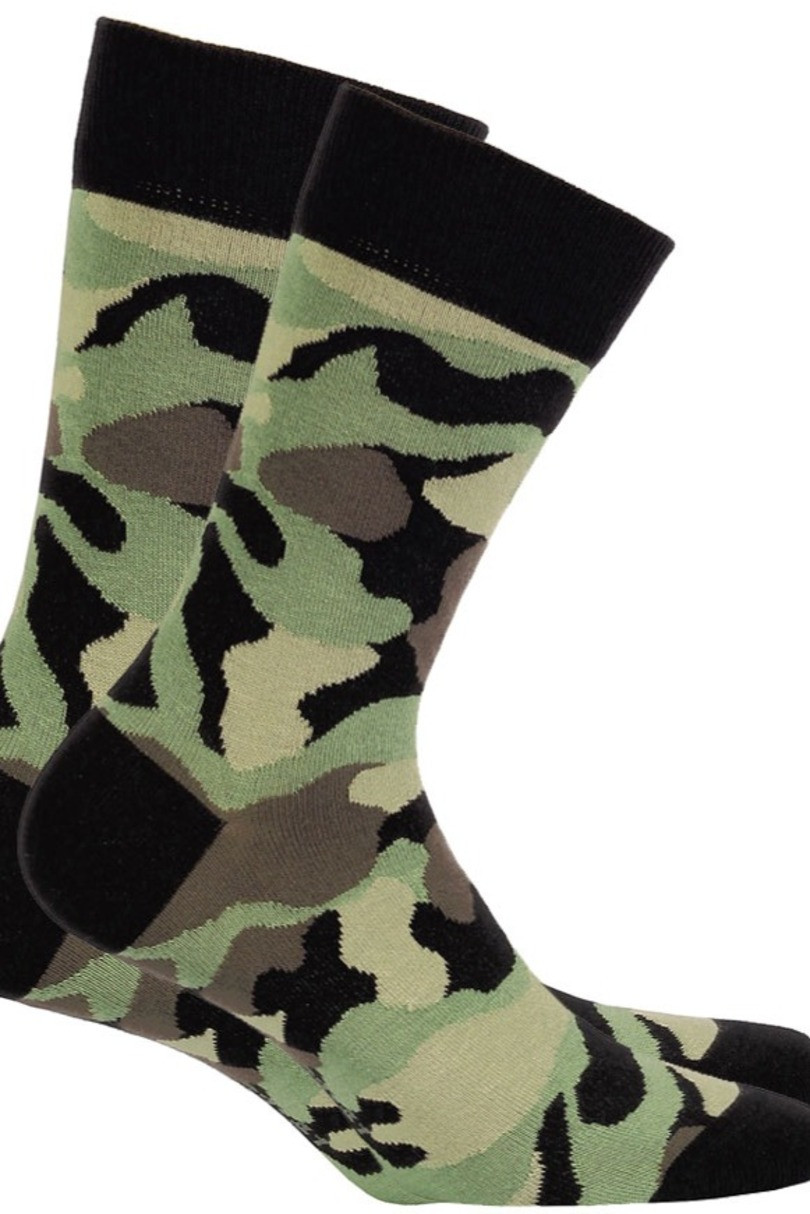 Vzorované pánske ponožky PERFECT MAN-CASUAL BLACK G95 39-41