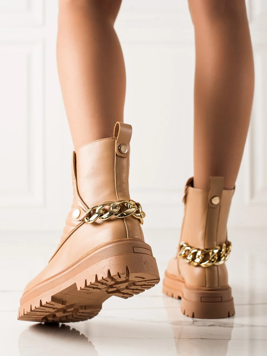 Originálne hnedé členkové topánky pre ženy na plochom podpätku 38