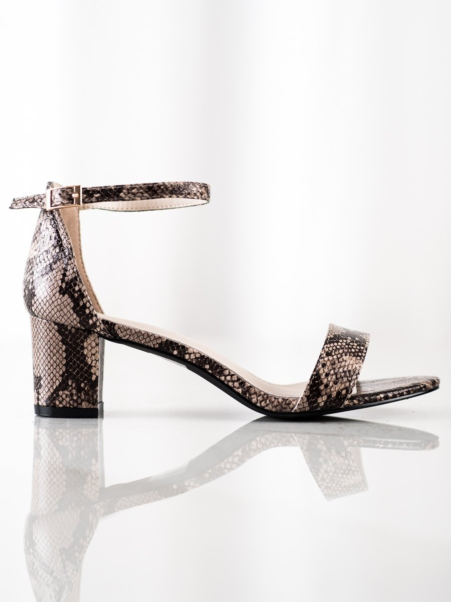 Krásné sandály se zvířecím motivem dámské na širokém podpatku 39