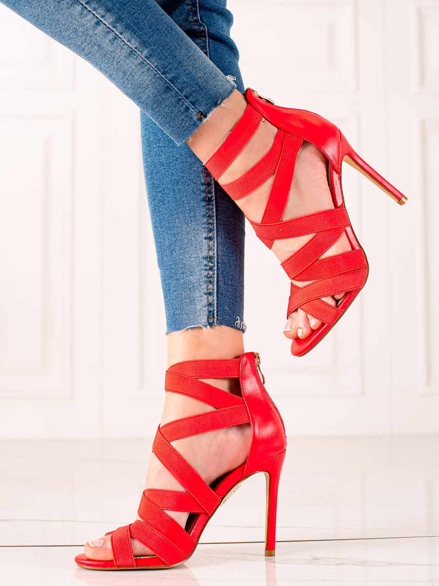 Klasické dámske červené sandále na ihličkovom podpätku 40