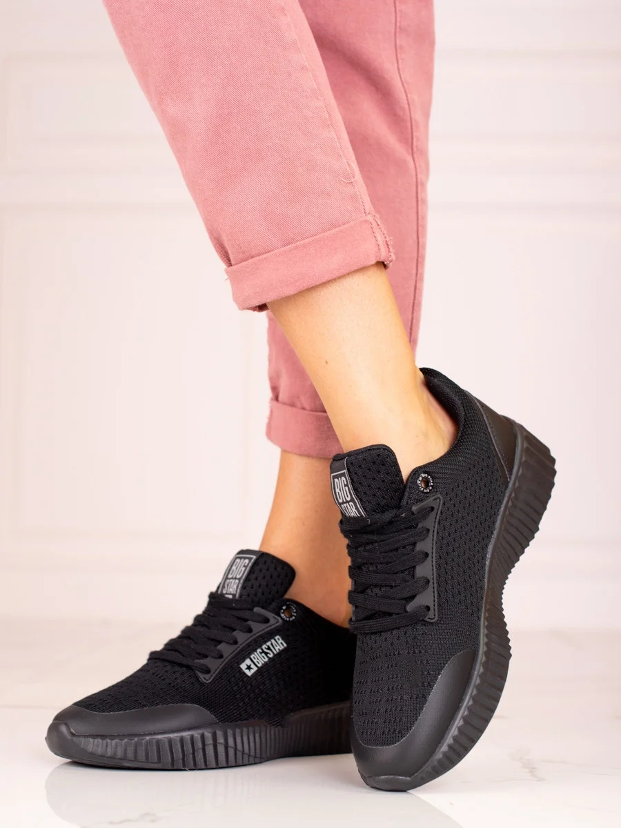 Moderné dámske tenisky čierne bez podpätku 37