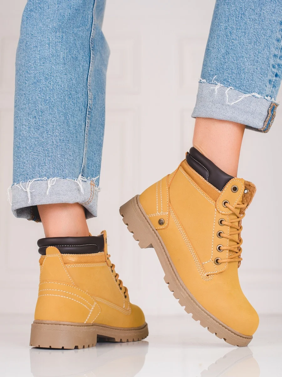 Luxusné dámske hnedé členkové topánky na plochom podpätku 36