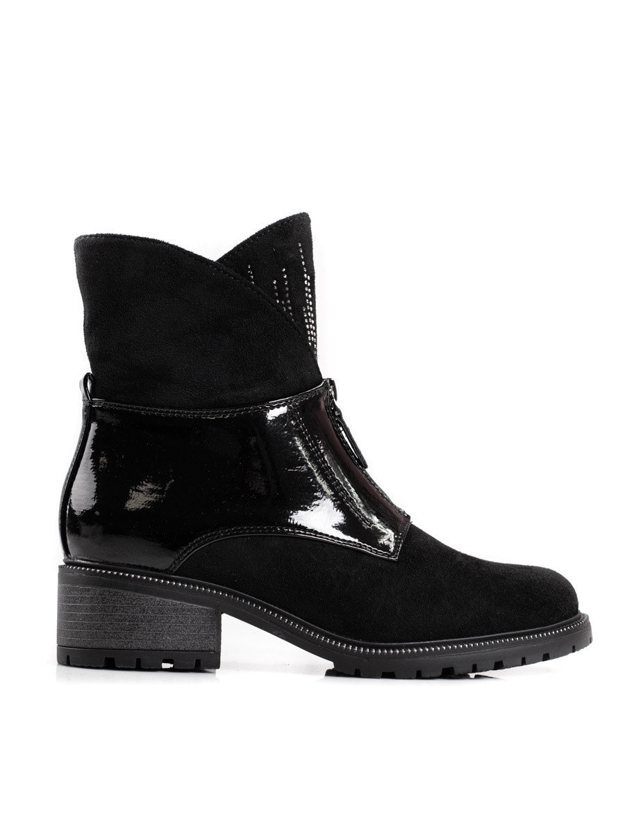Komfortní černé dámské kotníčkové boty na plochém podpatku 38