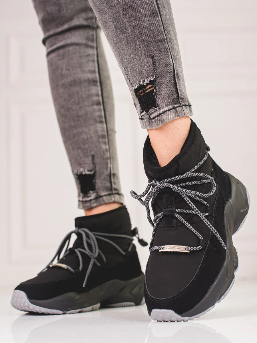 Praktické dámske snehové topánky čierne bez podpätku 36