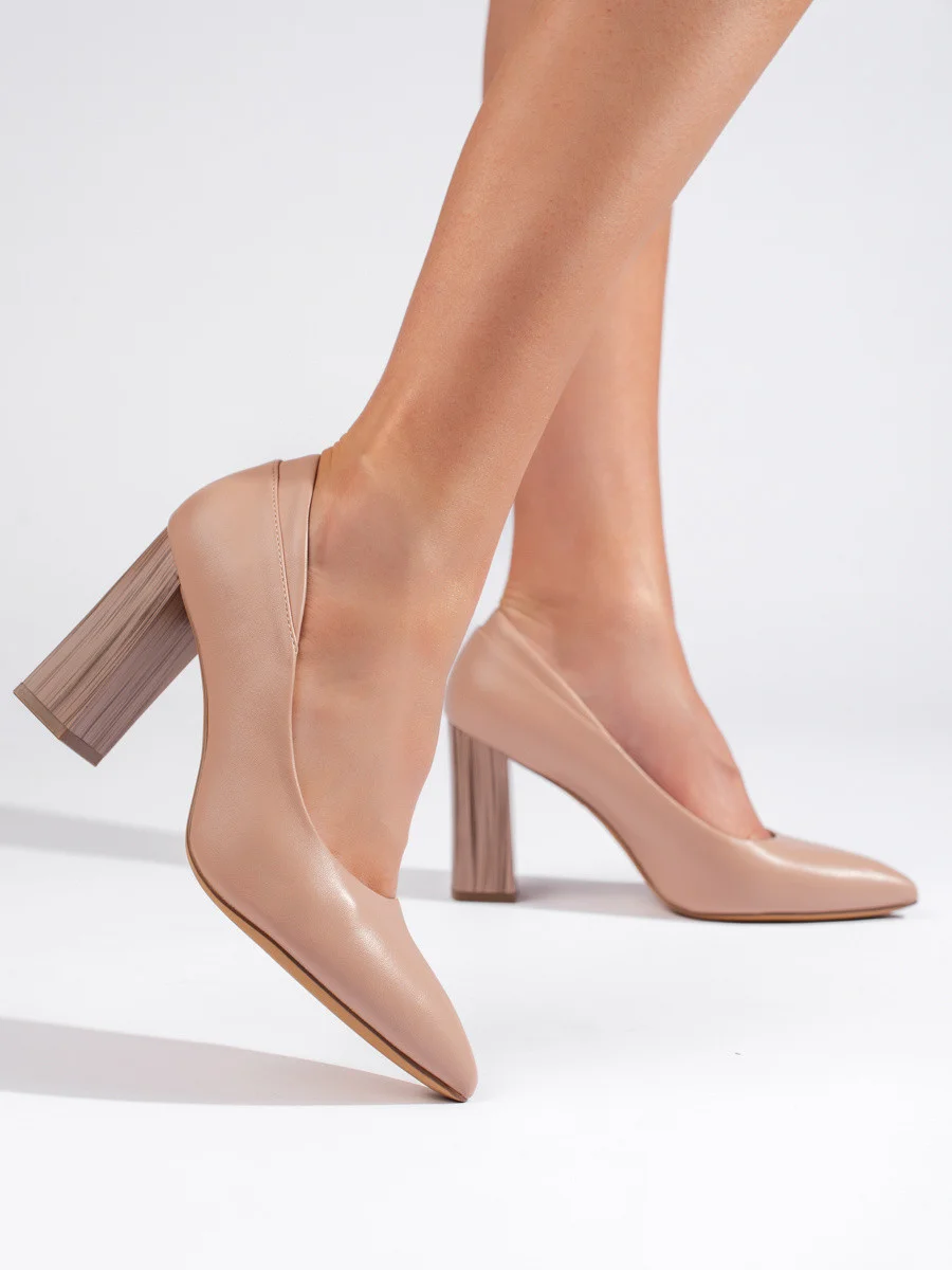 Originálne dámske hnedé lodičky na širokom podpätku 36