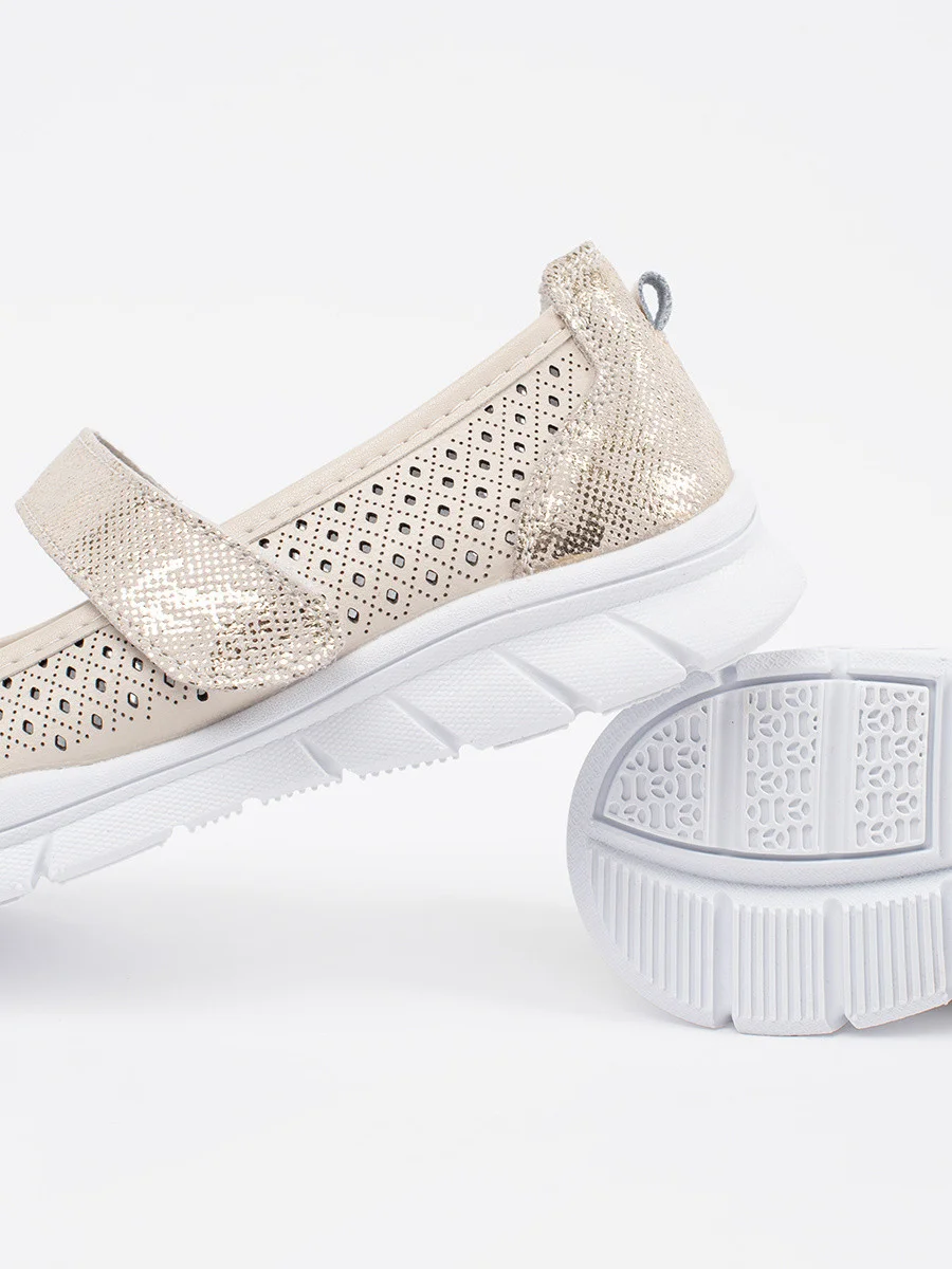 Štýlové hnedé baleríny na podpätku pre ženy 37