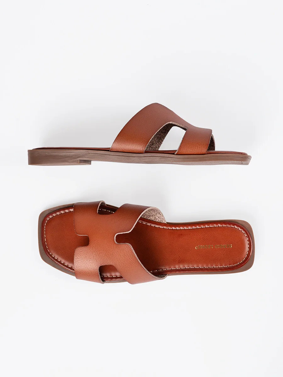 Originálne dámske hnedé ponožky na plochom podpätku 36