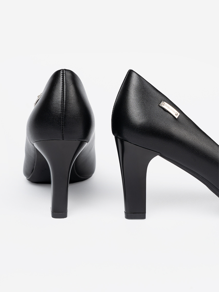 Dámske značkové lodičky čierne na širokom podpätku 36