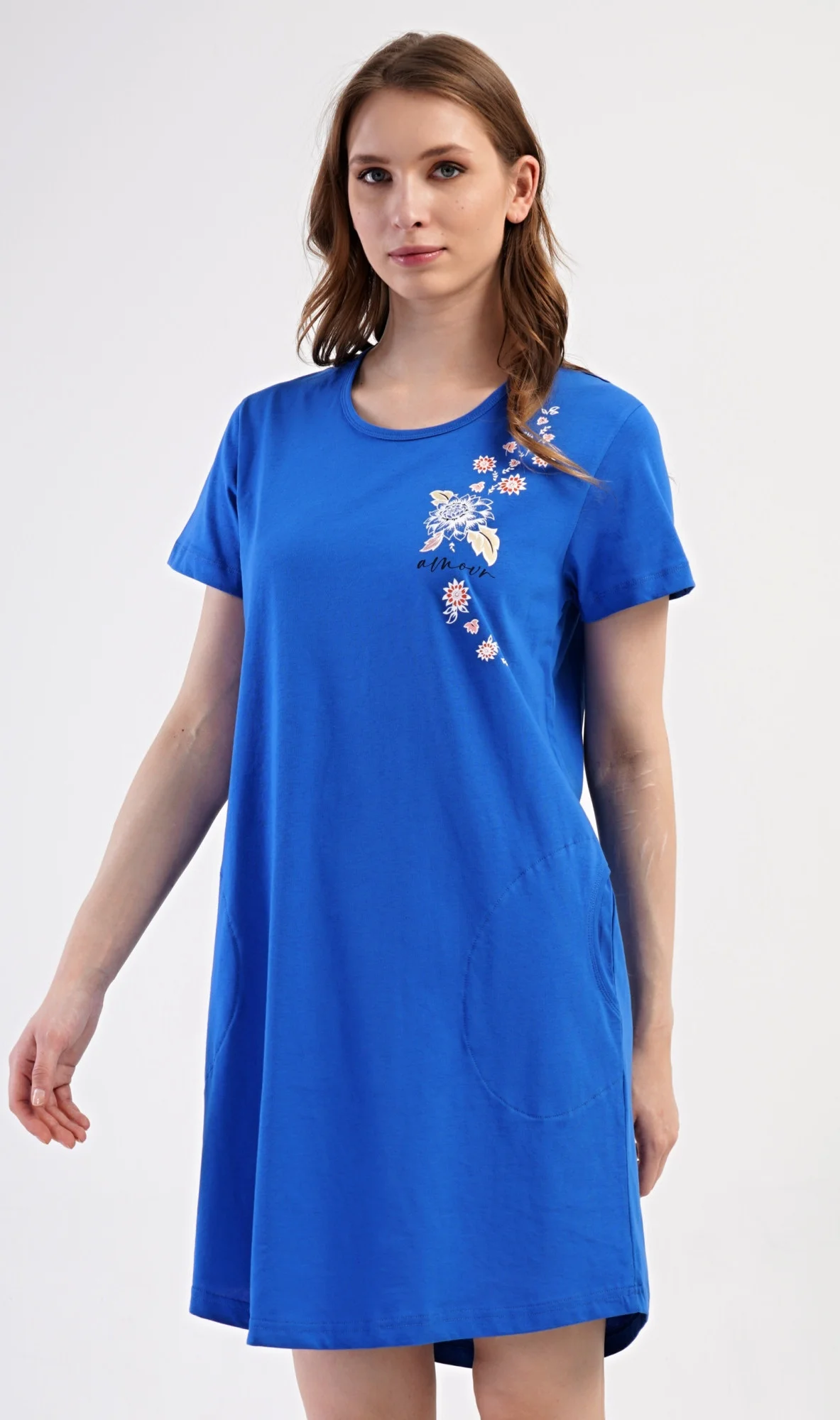 Dámske domáce šaty s krátkymi rukávmi Kvety modrá 1XL