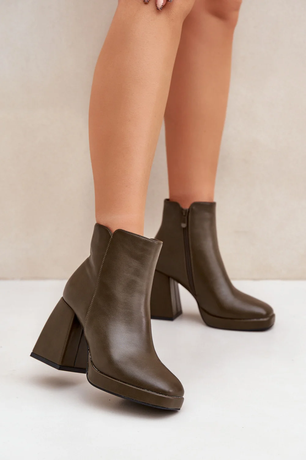 Topánky na podpätku model 204677 Step in style 39