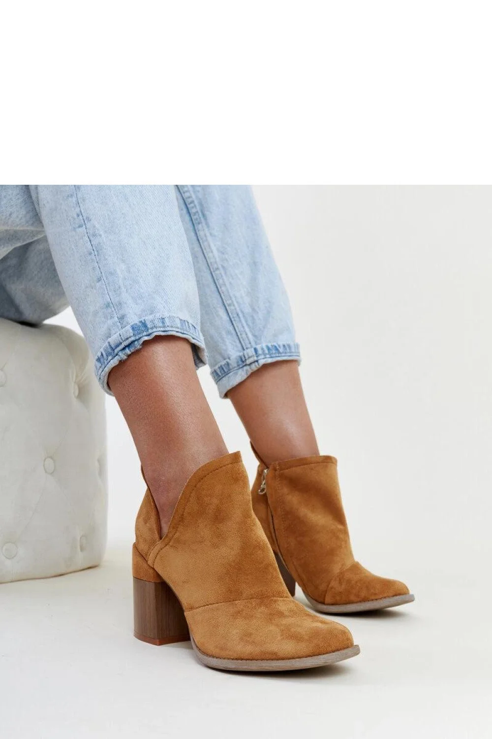 Topánky na podpätku model 204715 Solea 40