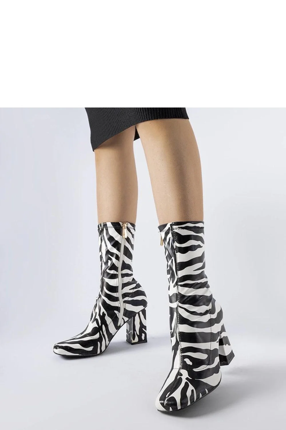 Topánky na podpätku model 204737 Solea 36