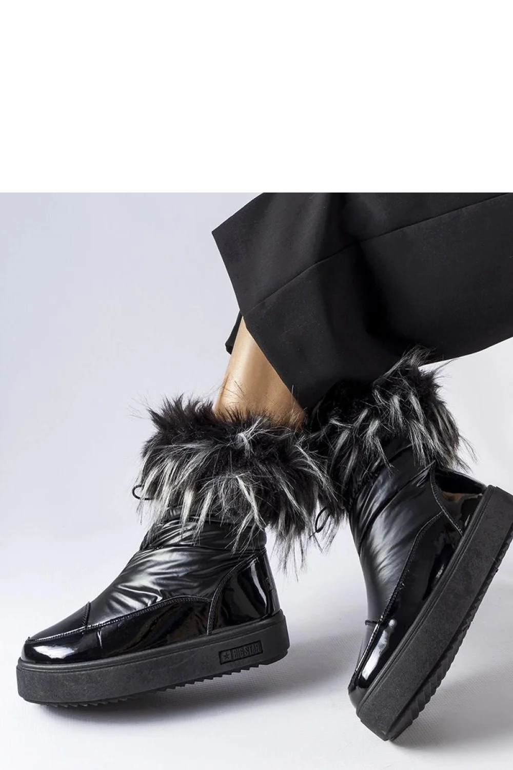 Snehule model 205105 Solea 37