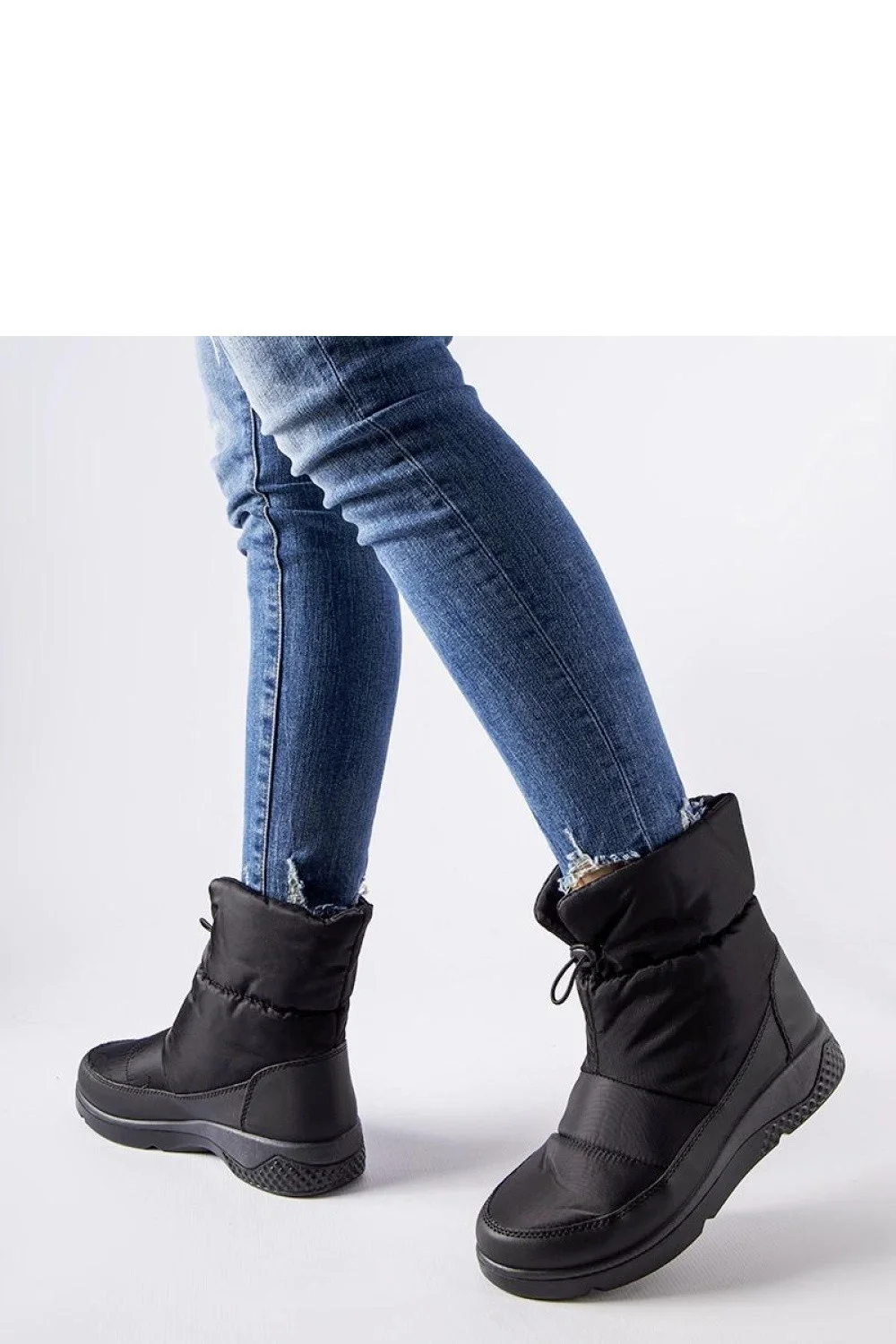 Snehule model 205108 Solea 36