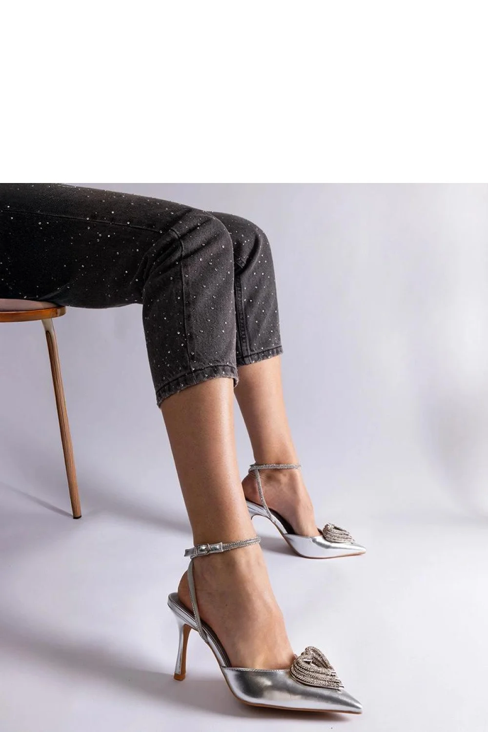 Lodičky na jehlách  model 207201 Solea 38