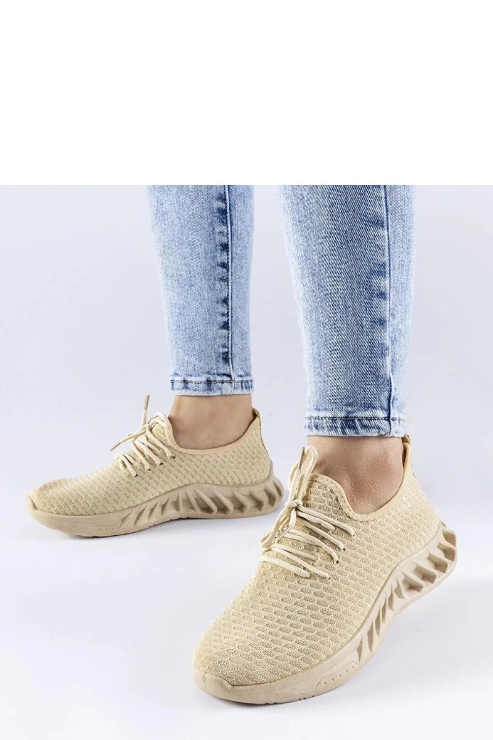 Tenisky model 207588 Solea 36