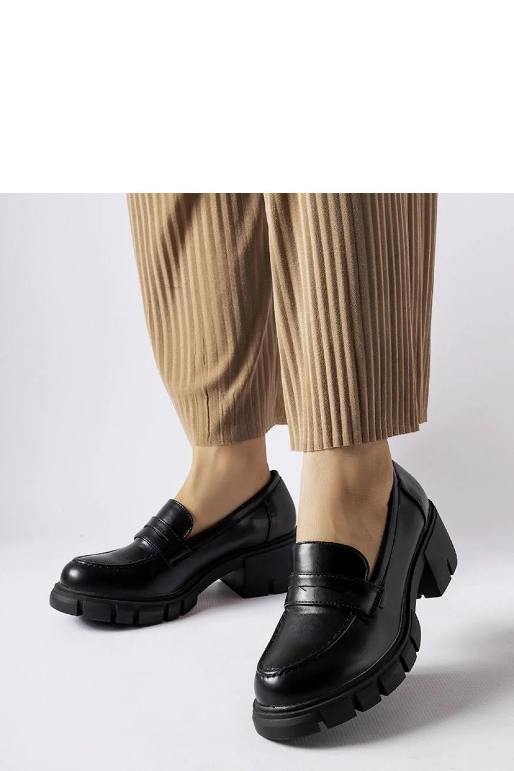 Mokasíny model 207698 Solea 37