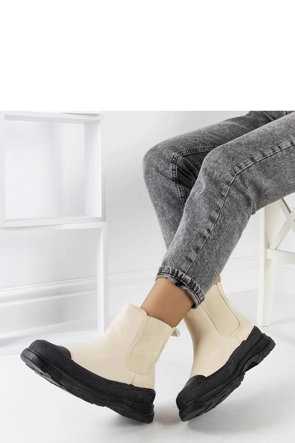 Topánky Jodhpur model 208027 Solea 37