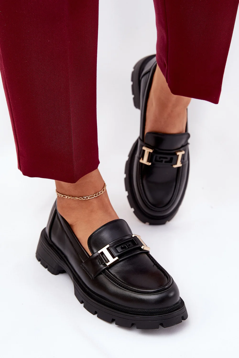 Topánky na podpätku model 209418 Krok vo veľkom štýle 38