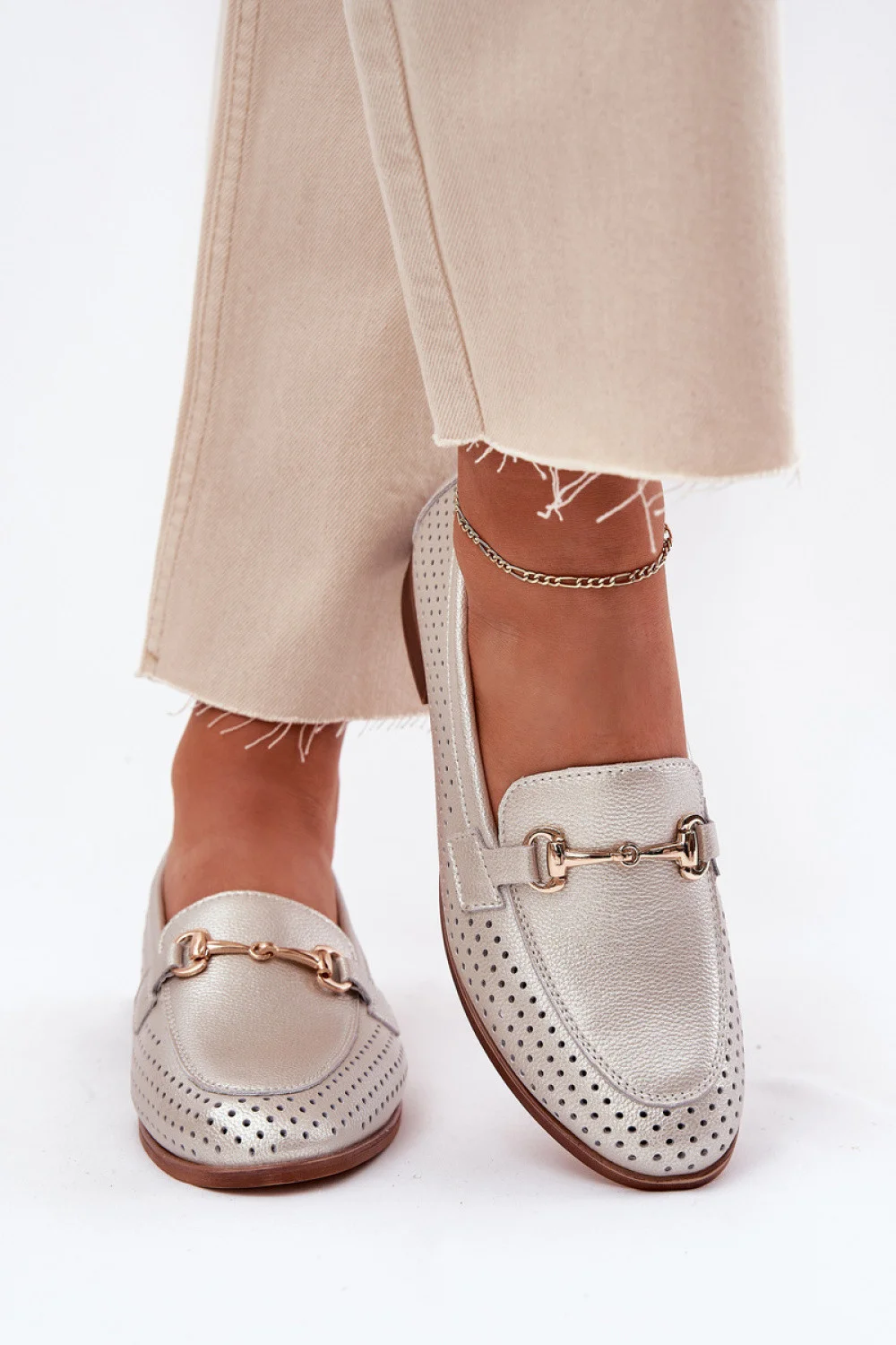 Poloboty model 212719 Krok vo veľkom štýle 37