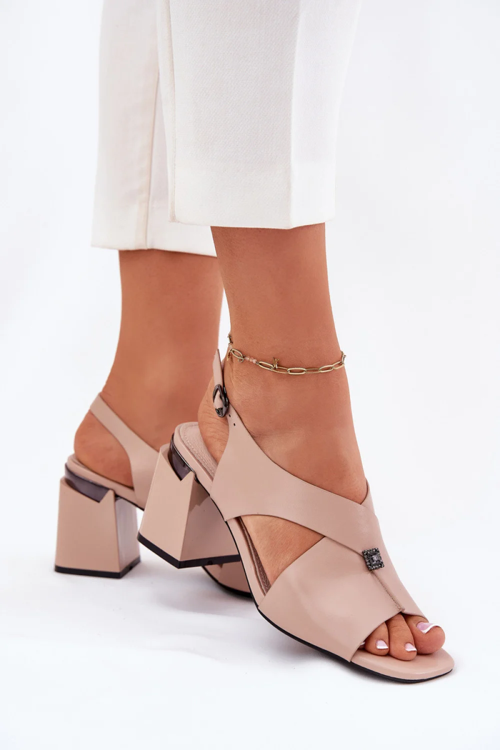Sandály na podpatku  model 212827 Step in style 38