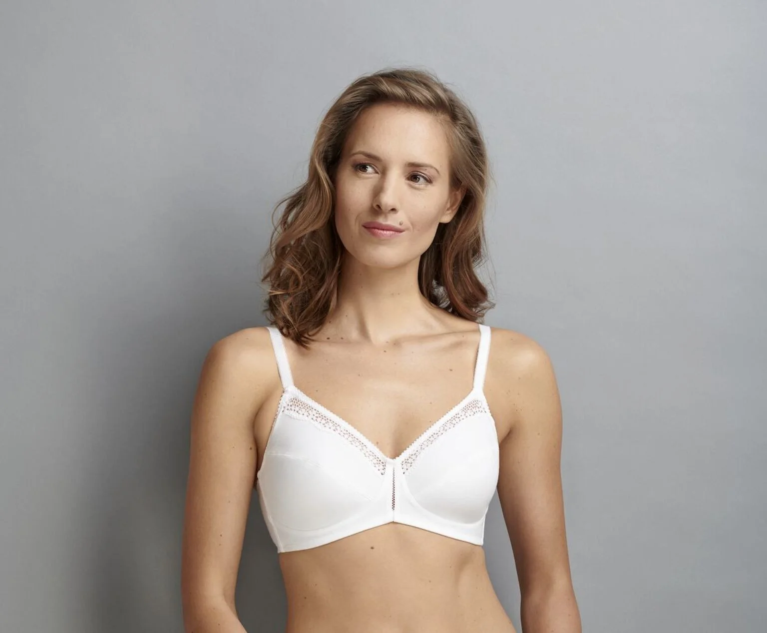 Dámská podprsenka Cotton Beauty N bílá - Triumph WHITE 80B (obrázek 6)