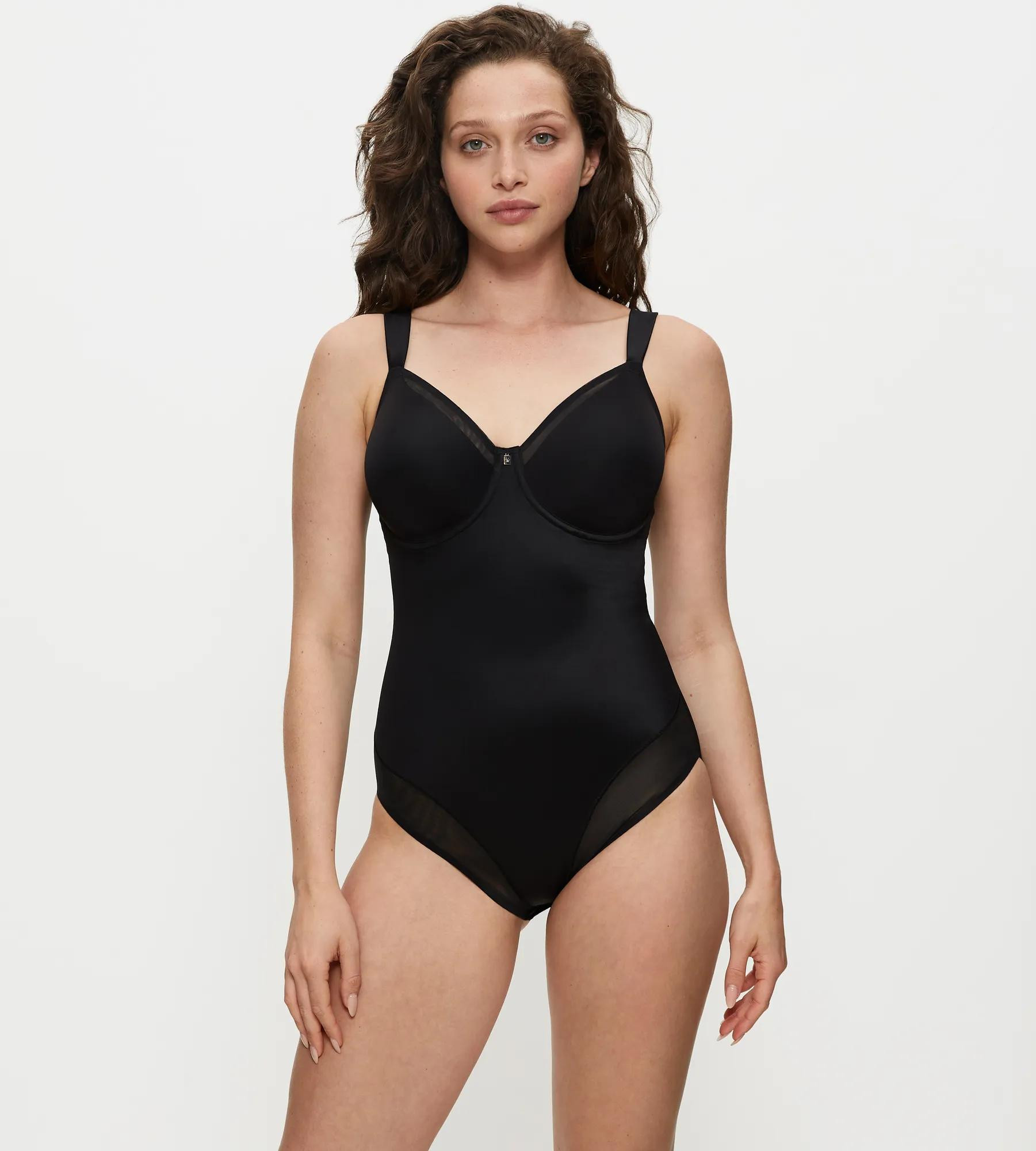 TRUE SHAPE SENSATION BSW – hedvábně tvarující body s kosticemi Triumph BLACK 95D