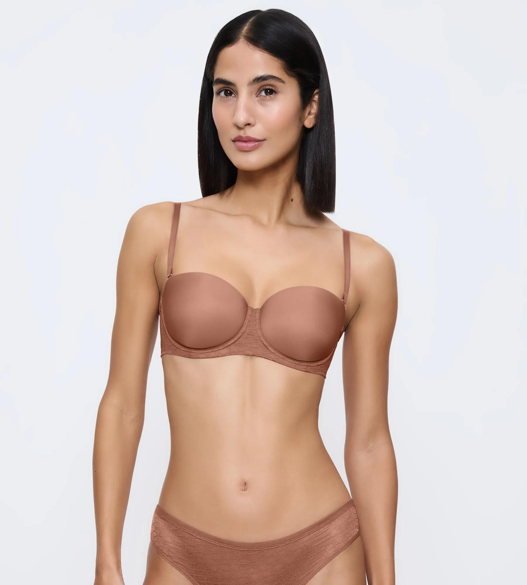 Triumph Signature Sheer – neviditelná podprsenka s kosticemi a odnímatelnými ramínky Triumph TOASTED ALMOND 80F