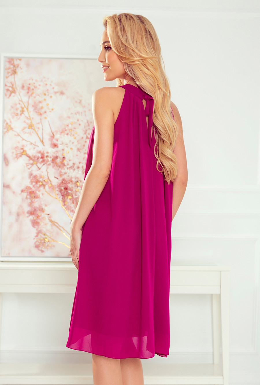 ALIZEE - Dámské šifonové šaty ve fuchsiové barvě se zavazováním 350-7 S