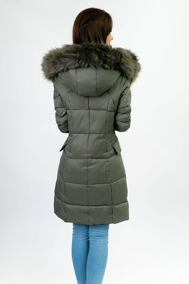 Prošívaná dámská zimní bunda v khaki barvě s kapucí (aura) odcienie zieleni S (36)