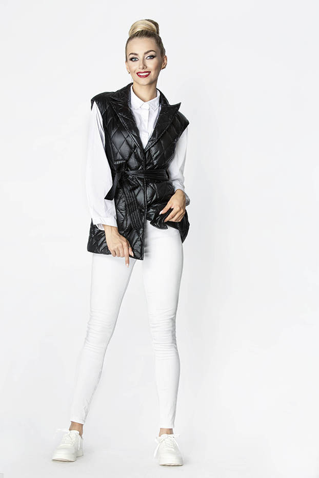 Černá dámská vesta s límcem model 16151409 černá S (36) - Ann Gissy