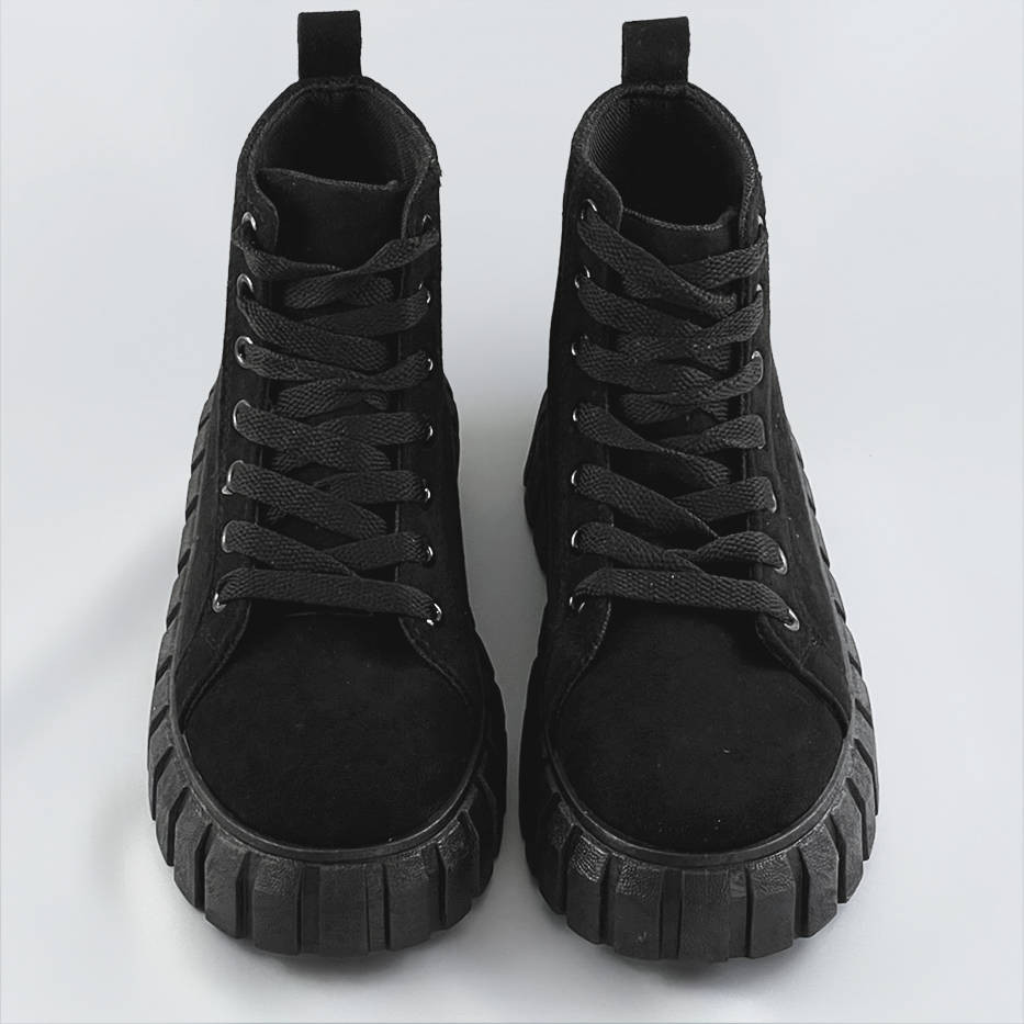 Černé šněrovací boty z imitace semiše (XA057) odcienie czerni XL (42)
