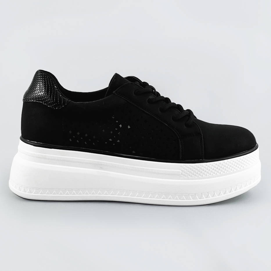 Černé ažurové dámské boty s vysokou podrážkou (DQR2290) černá XL (42)