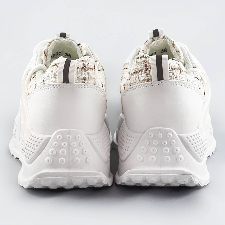 Bílé dámské sportovní boty model 17241281 Bílá XL (42) - C'M Paris