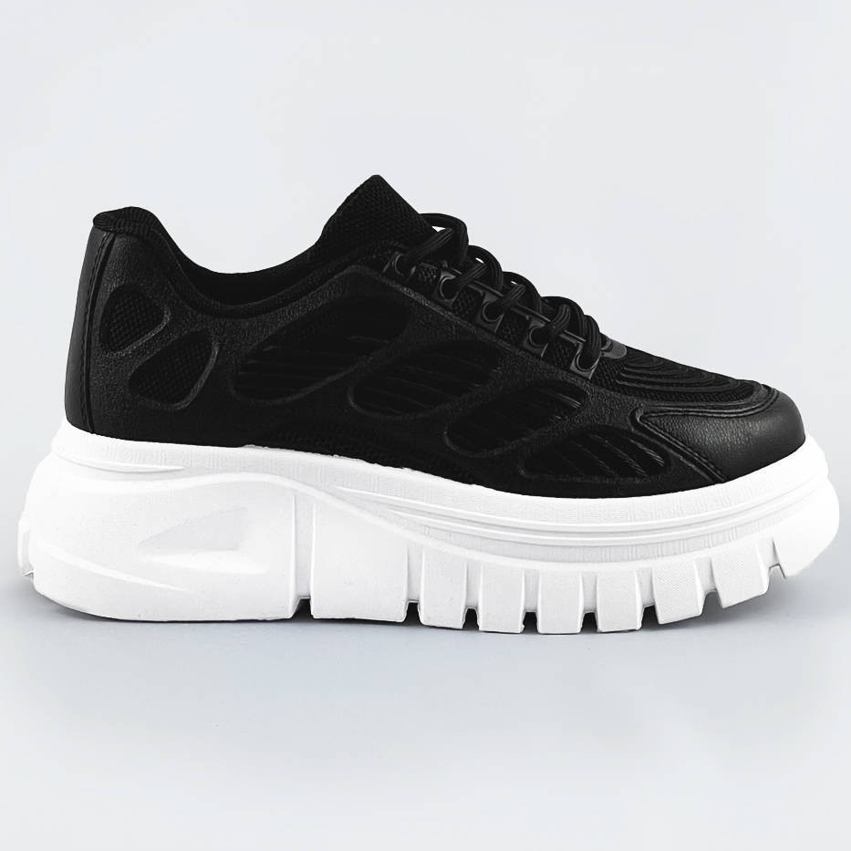 Čierne dámske športové topánky na platforme (S222) černá XL (42)