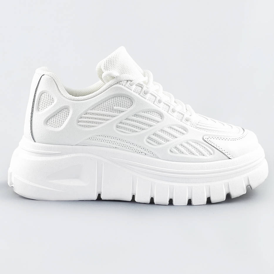 Biele dámske športové topánky na platforme (S222) biały XL (42)