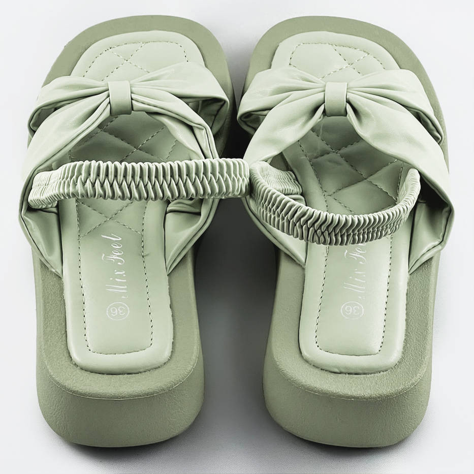 Zelené sandály na platformě (CM-58) Barva: odcienie zieleni, Velikost: XL (42)